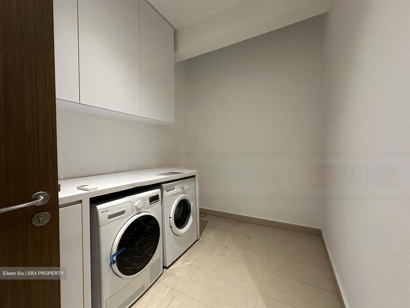 Sunrise Avenue (D28), Terrace #448570781